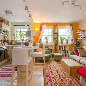 Guestready - Cosy & Bright - Flat Edinburgh