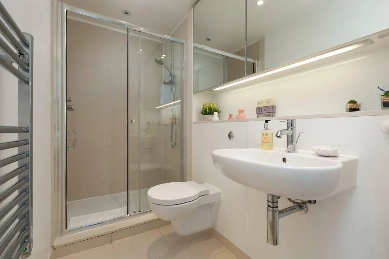 Altido Fantastic Flat With Parking Apartment Edinburgh 0*,  United Kingdom